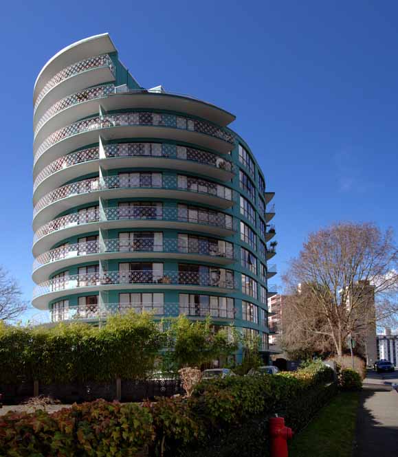 The Shoreland - West Vancouver 1 Bedroom 3