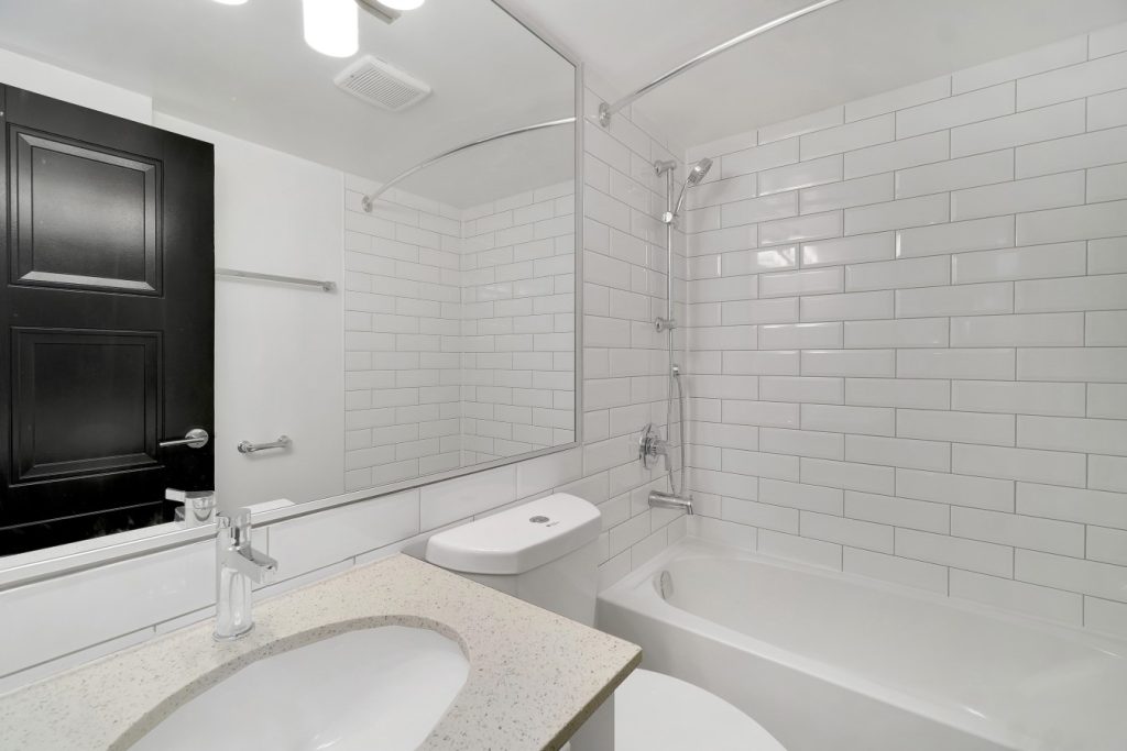 Pendrell Apartments - Vancouver 1 Bedroom 3
