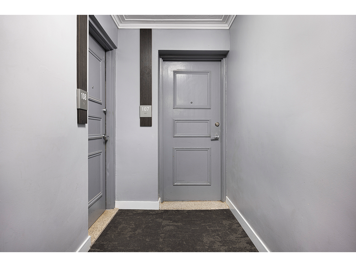 45 Forty Second St. - 1 Bedroom