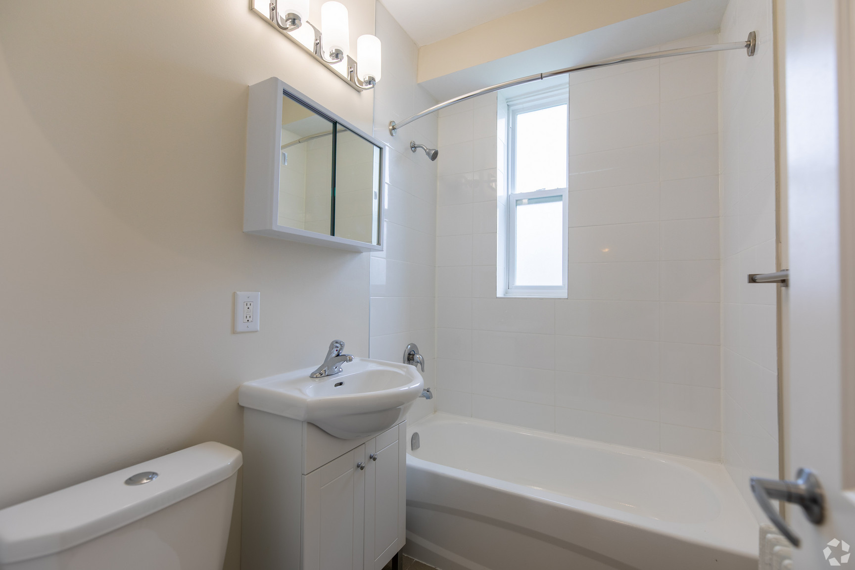 Rosseau Road Inc. - 2 Bedroom 5