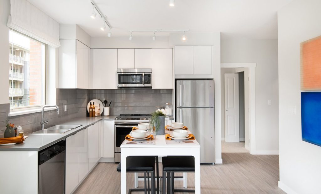 Hawthorne at Timber Court - North Vancouver 3 Bedrooms 4