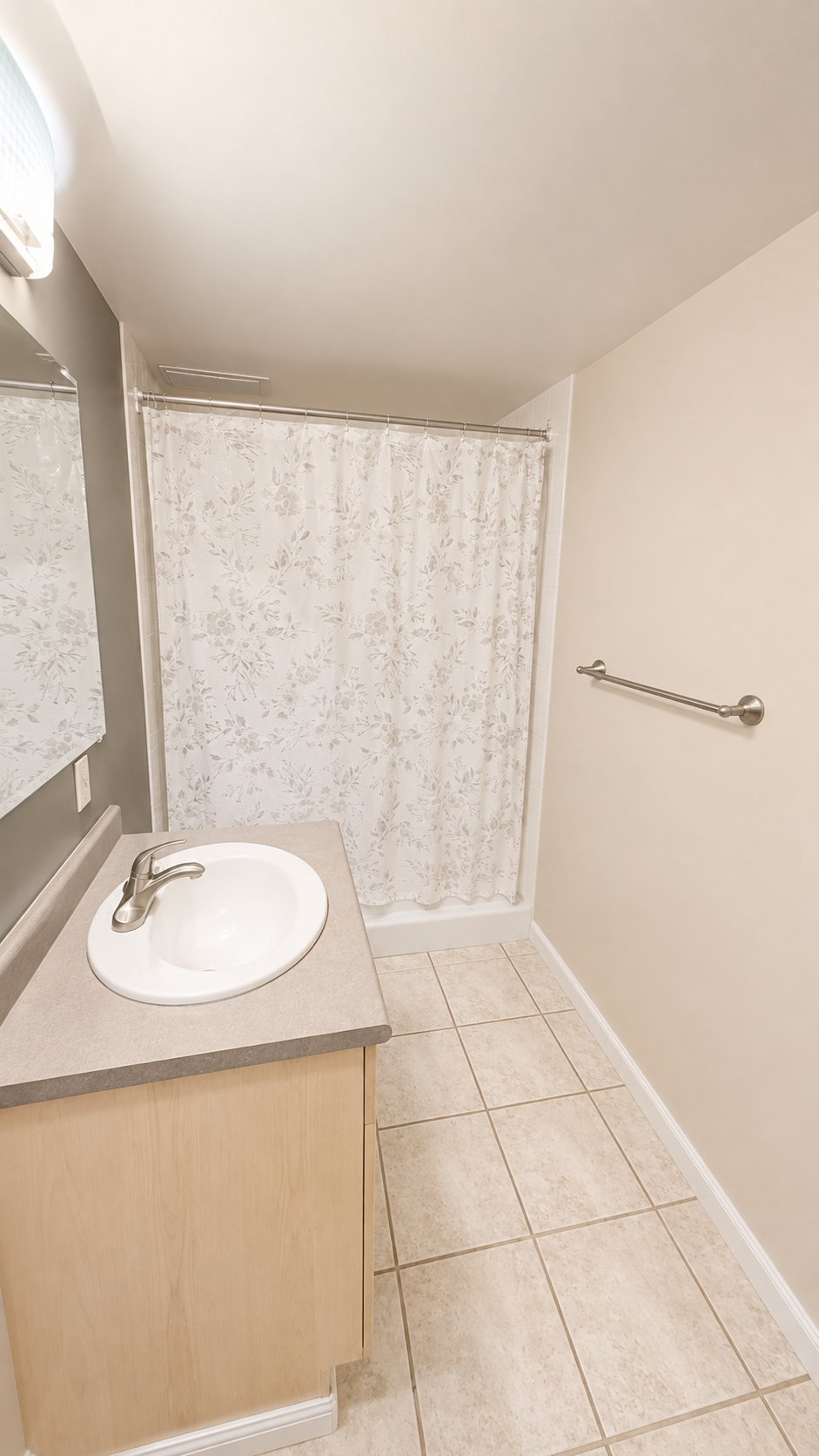 The Residence - 1003 3