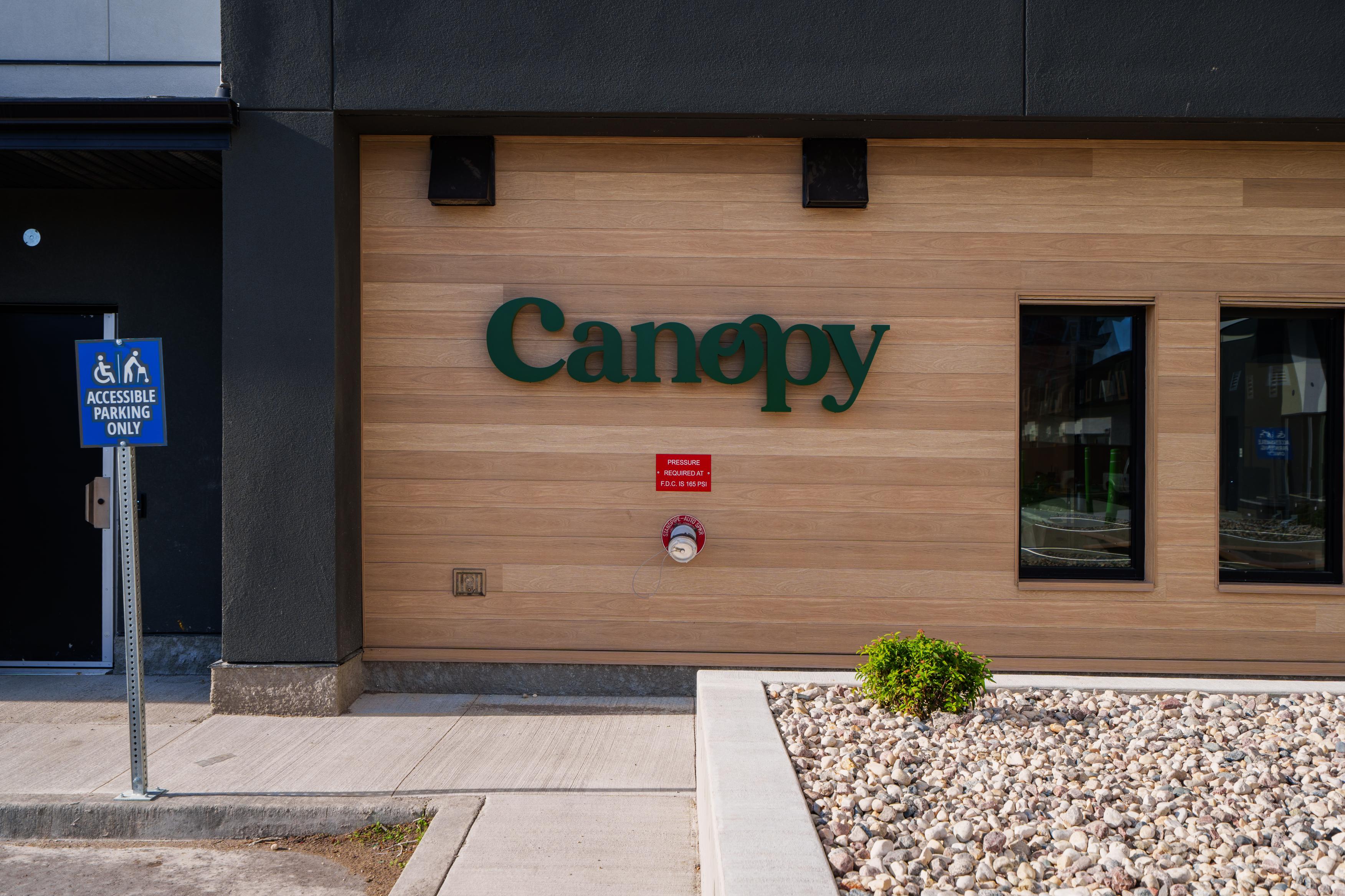 Canopy - 2 Bedroom + 2 Bath