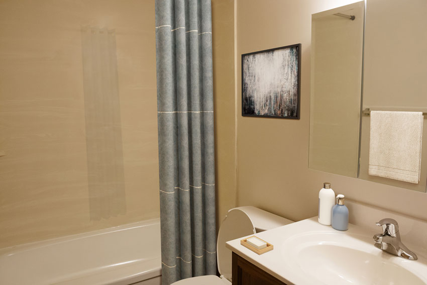 Richmond Village Apartments & Town Homes - Large 3 Bedroom Town Homes 4