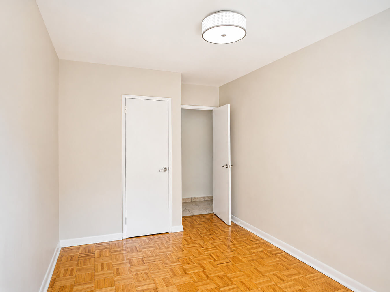 Sandalwood Manor - 3 Bedroom Apartment 4
