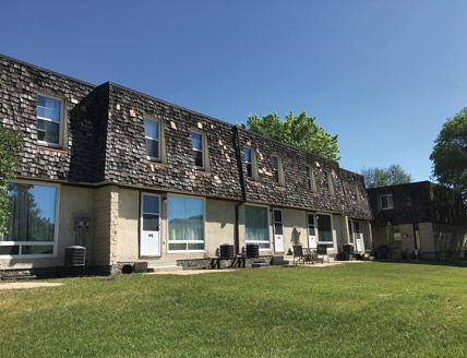 Weatherstone Place Apartments & Town Homes - Large 4 Bedroom Town Homes 5