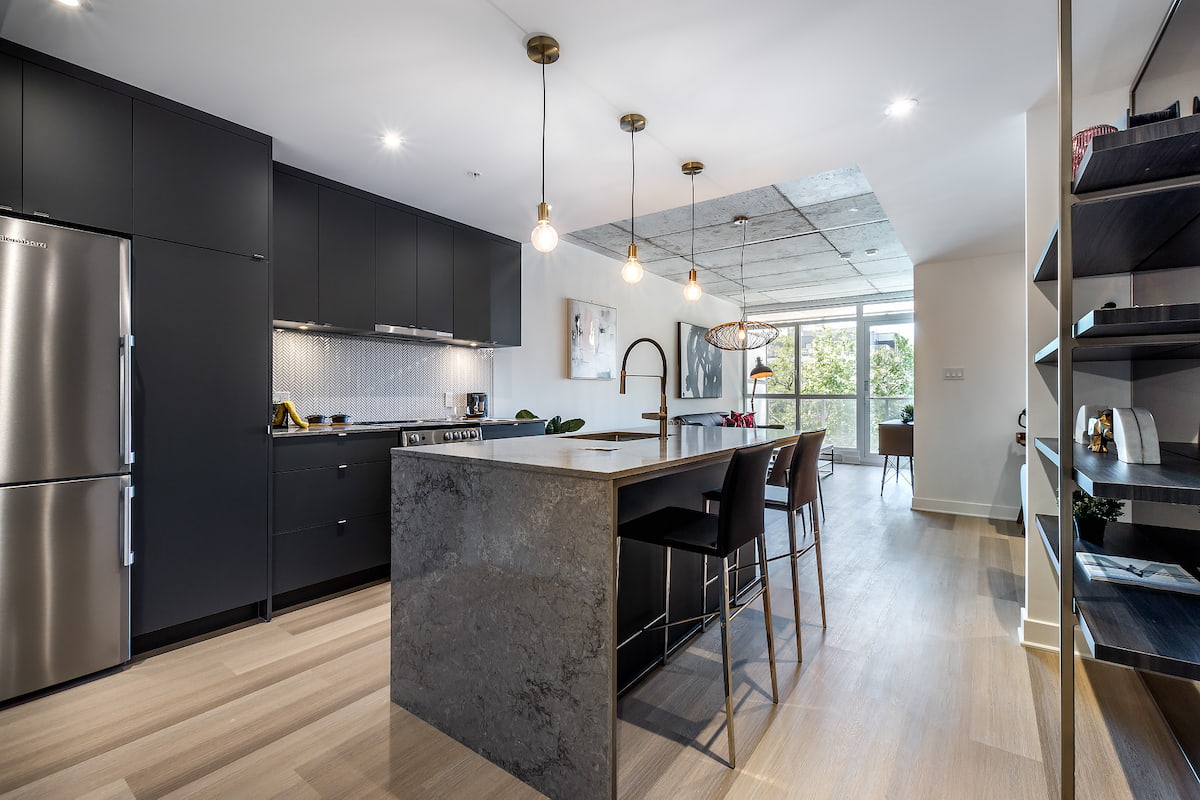 The Onyx Montreal Apartments - 1 Bedroom available at 370 Rue des Seigneurs, Montreal 3
