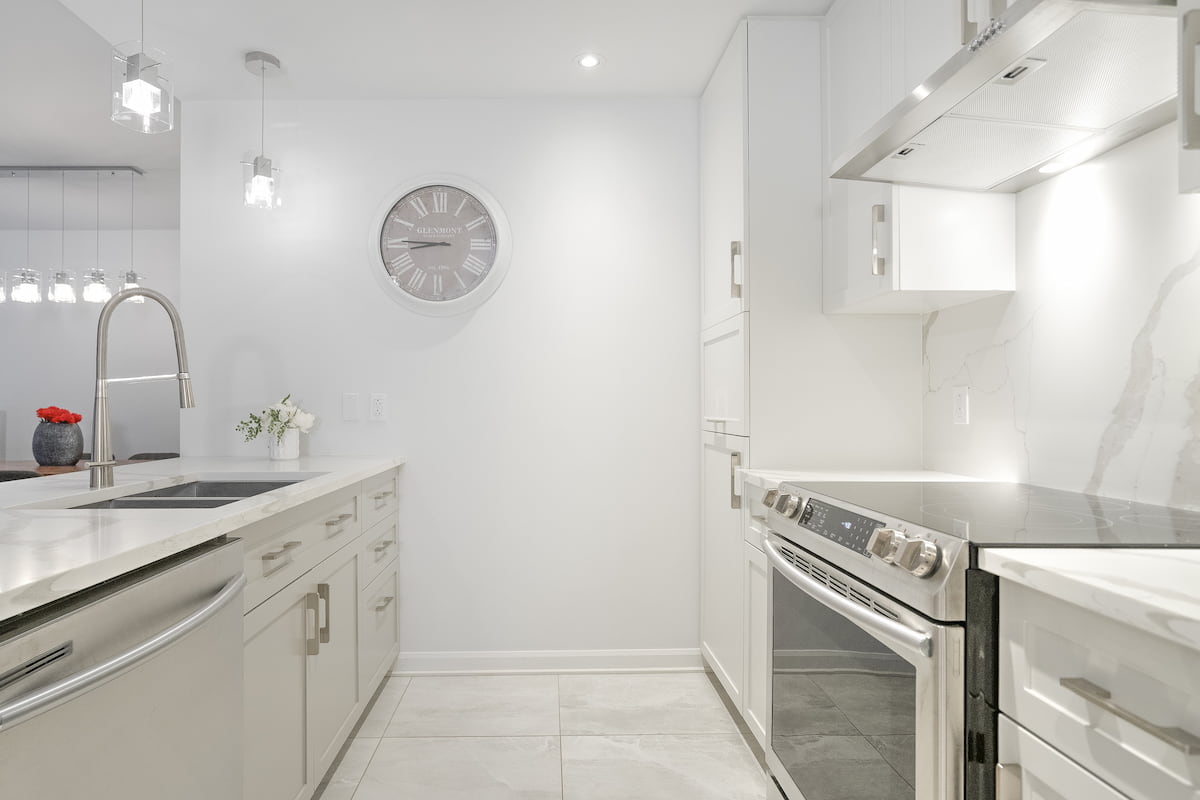 The Jade Saint-Hyacinthe Apartments - 2 Bedroom available at 1600 Des Cascades Street West 2