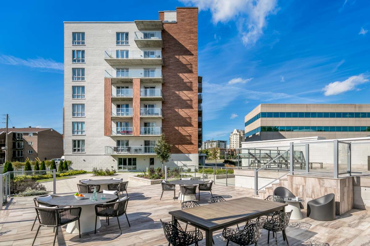The Topaz Laval Apartments - 2 Bedroom available at 1555 Boul. Laval, Laval 2