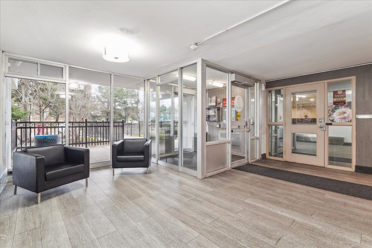 McCowan Apartments - 1 Bedroom available at 370 McCowan Road, Scarborough 2