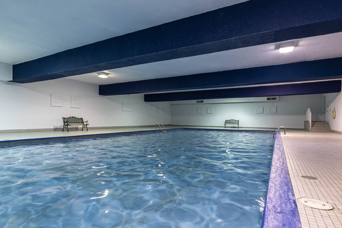 Place Cavendish Apartments - 2 Bedroom available at 2525 Cavendish blvd., Montreal 2