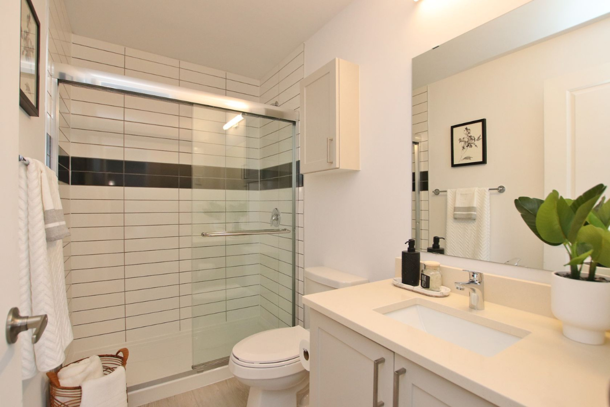 Hillview Apartments - 2 Bedroom available at 525, 545 & 555 Recolte Private, Orléans 2