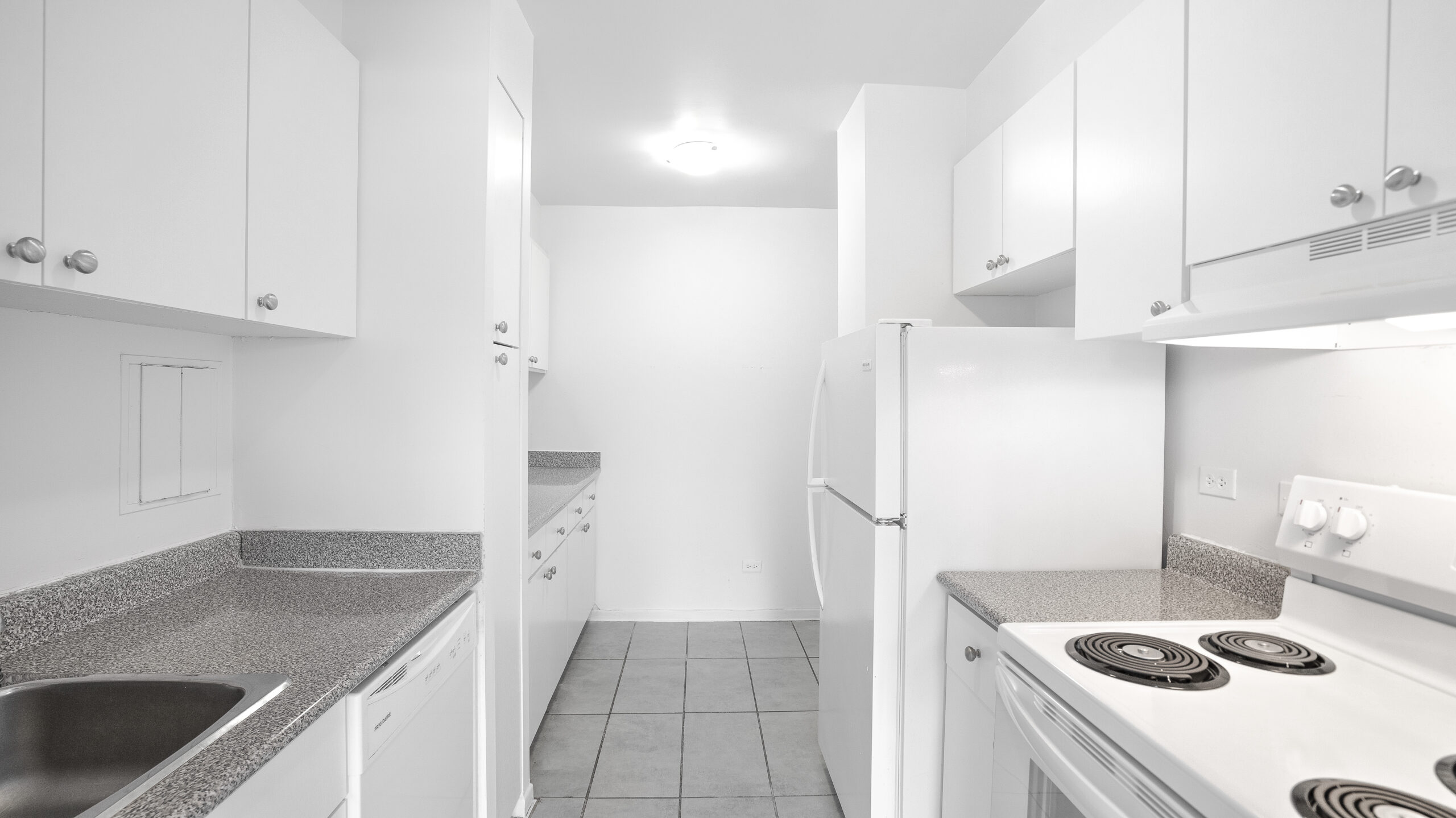 Parc Royal Apartments - 1 Bedroom available at 3333 West Jean Talon Street, Montreal 5