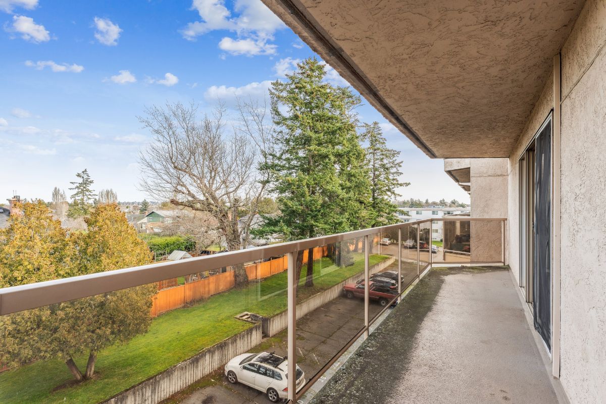 Gorge Towers - 1 Bedroom available at 200 Gorge Road West, Victoria 5