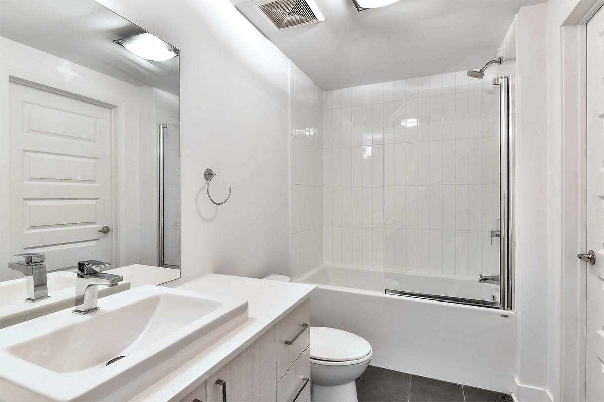 Glo2 Apartments - Bachelor available at 1050 Bd René-Lévesque E, Montréal 2