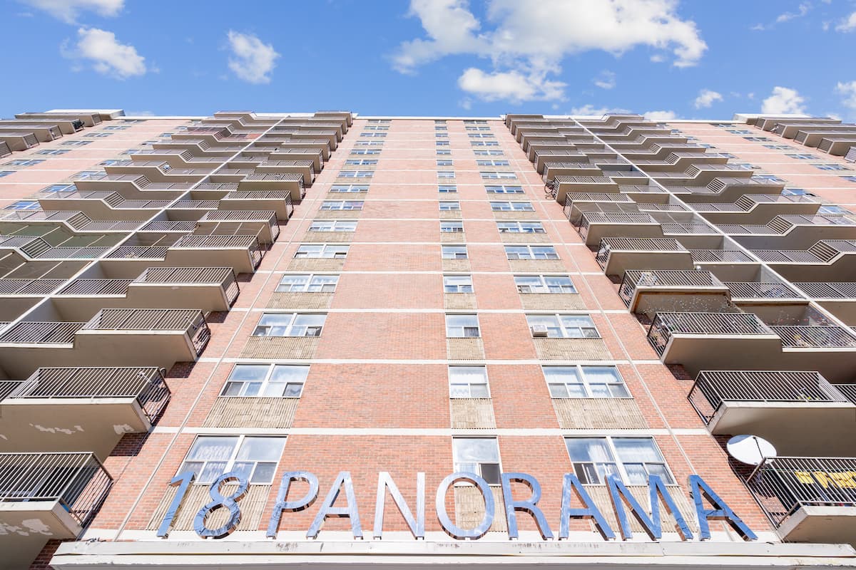 Panorama Apartments - 3 Bedroom available at 18 Panorama Court, Etobicoke 5