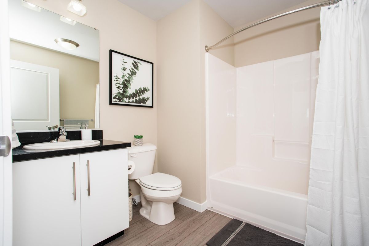 Sterling Manor - 1 Bedroom available at 3928 Green Falls Dr, Regina 2