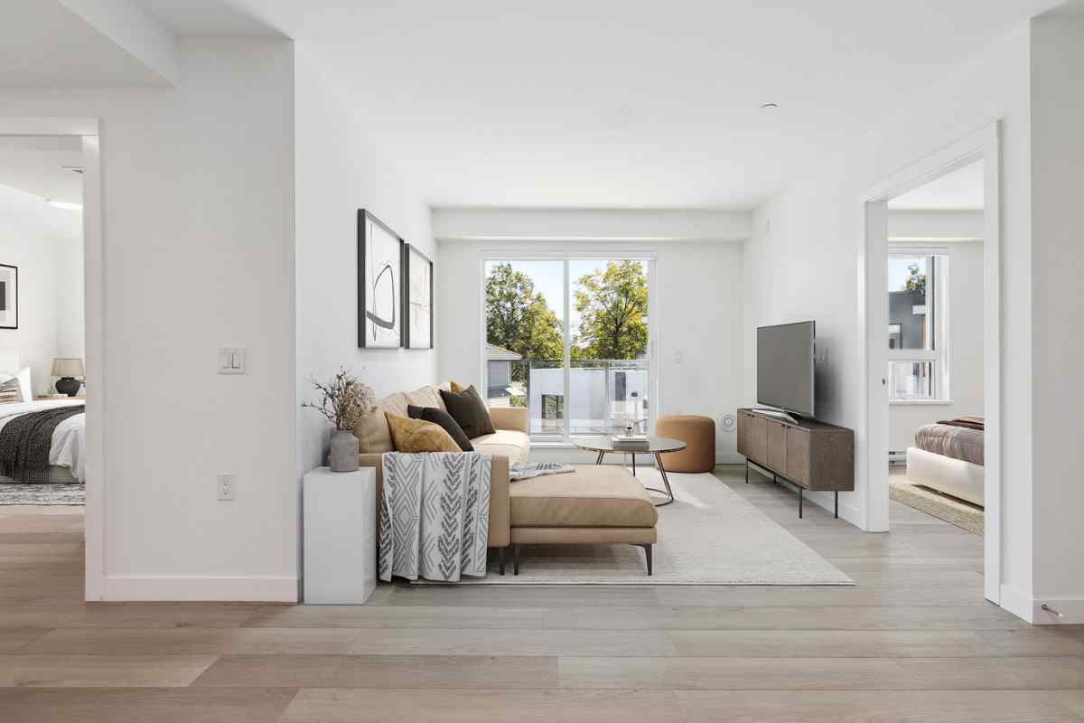 Nell’s Place - Townhouse (3 bedroom) available at 4502 Rupert Street, Vancouver 4