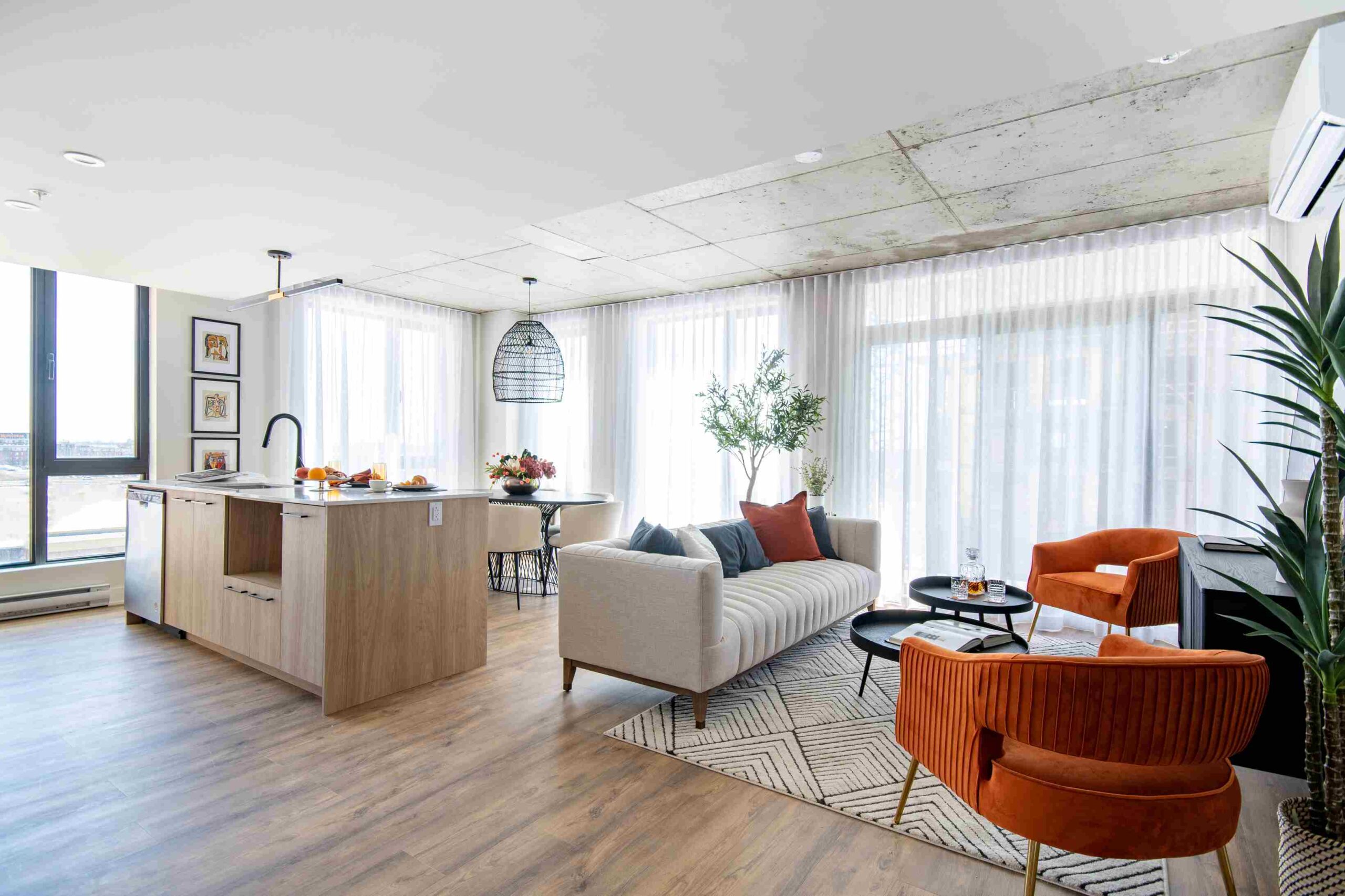 Market Apartments - 2 Bedroom available at 3440 boulevard Saint-Elzéar West, Laval