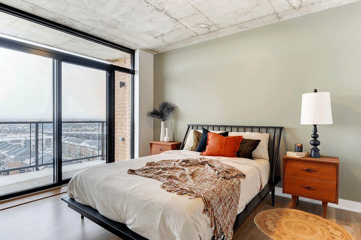 Market Apartments - Bachelor available at 3440 boulevard Saint-Elzéar West, Laval 2
