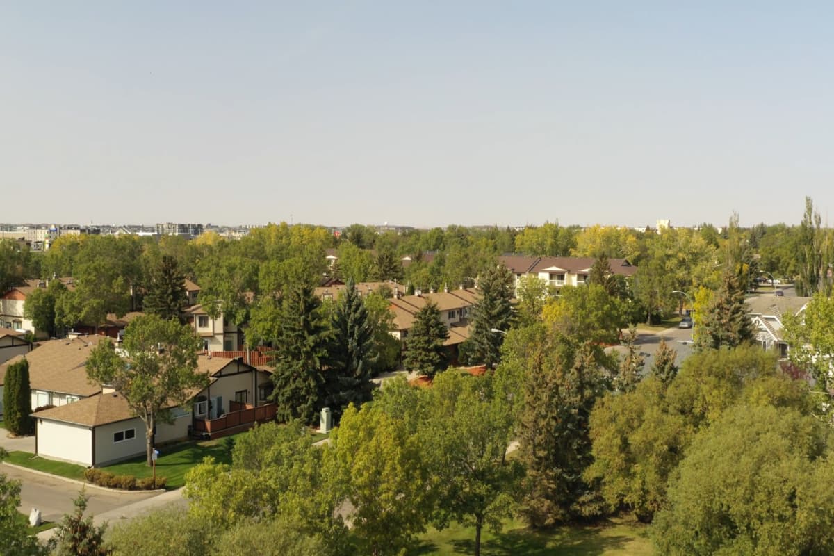Sky Pointe Estates - 1 Bedroom + Den available at 5960 Little Pine Loop, Regina 4