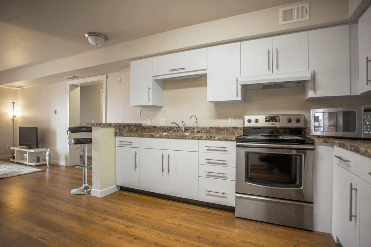 Madison Apartments - 1 Bedroom available at 1251 & 1291 McEachern Dr, Regina 5