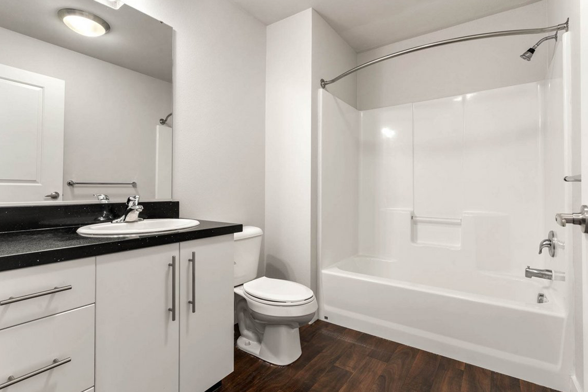 Madison Apartments - 2 Bedroom available at 1251 & 1291 McEachern Dr, Regina 3