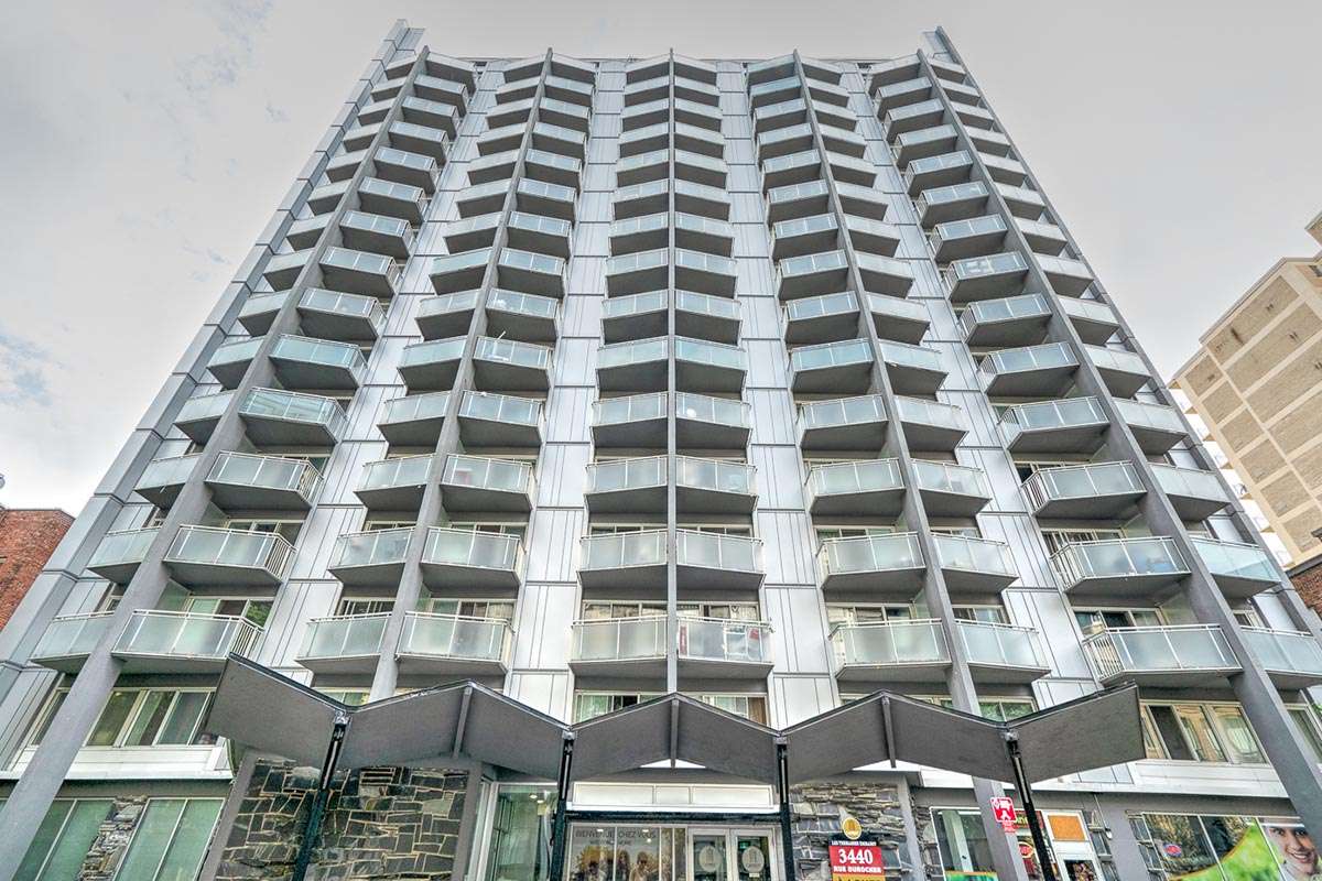 Terrasses Embassy Apartments - 1 Bedroom available at 3440 Durocher Street, Montreal 5