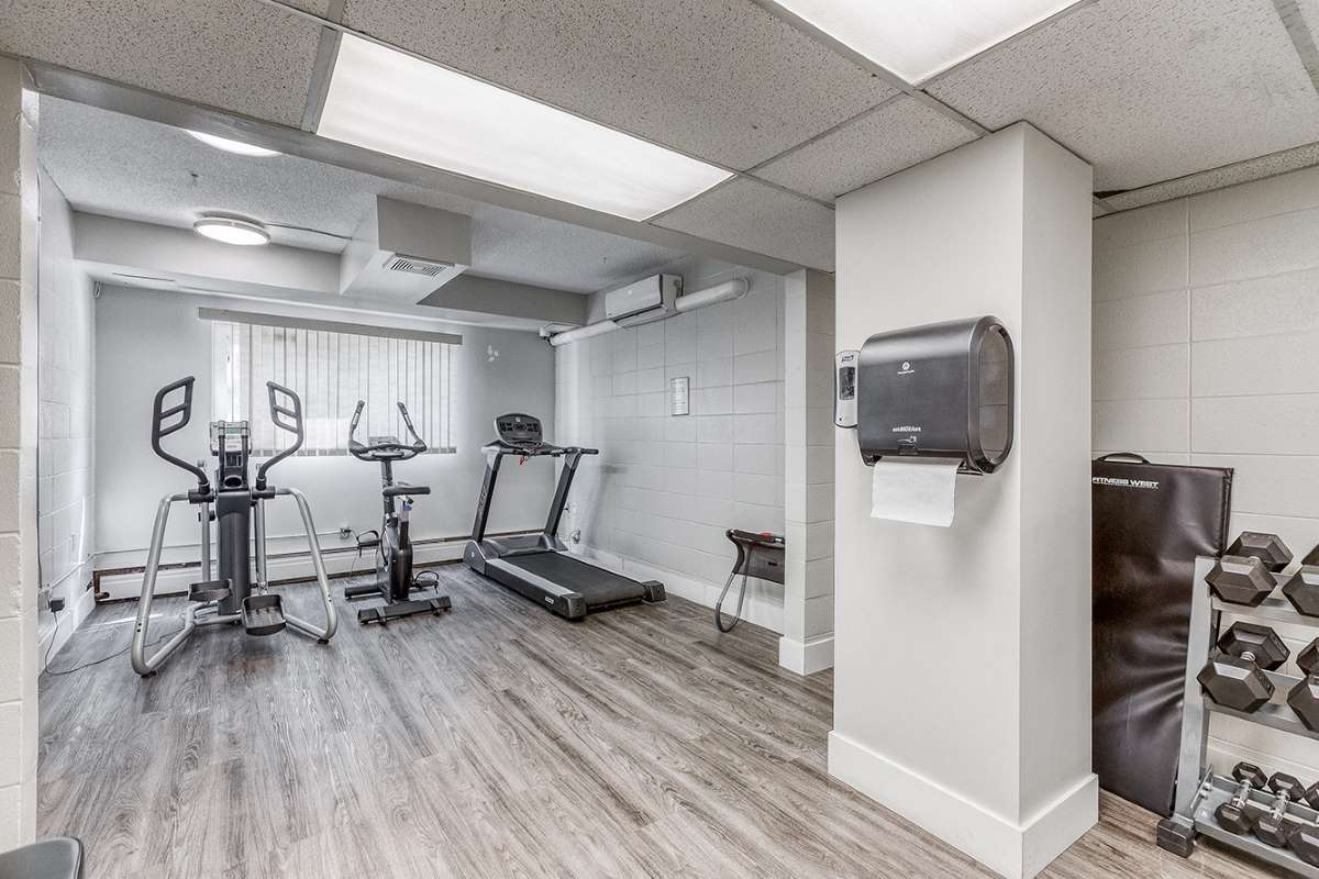 Holly Acres Apartments - 3 Bedroom available at 4501 37th Street NW, Calgary 4