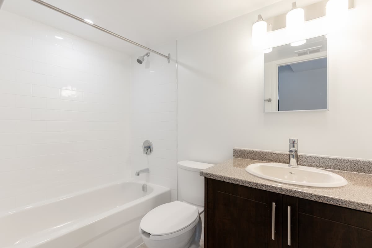 Lawrence East Apartments - 1 Bedroom available at 4000 Lawrence Avenue East, Scarborough 5