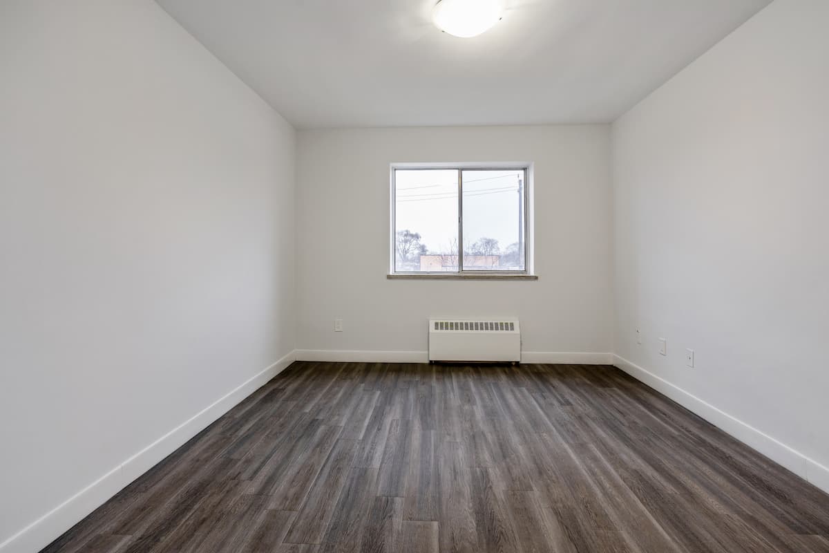 Sheldon Towers - 2 Bedroom available at 270 Sheldon Avenue, Etobicoke 2