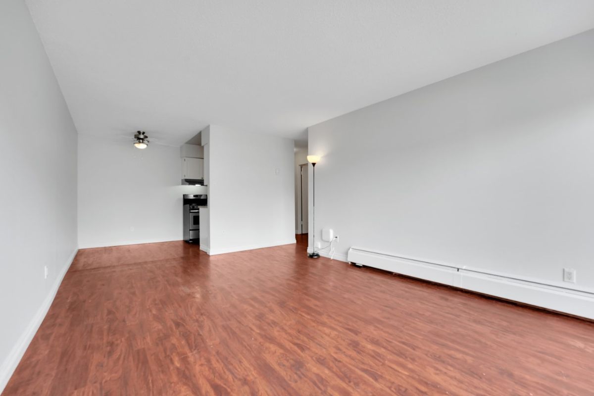 Colonial House Apartments - 1 Bedroom available at 435 Ash Street, New Westminster 4