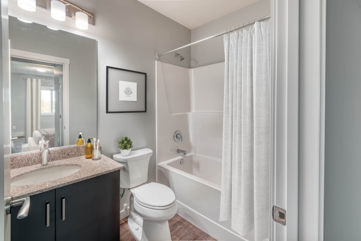 Infiniti 105 Apartments - 1 Bedroom available at 11711 105 Avenue NW, Edmonton 2
