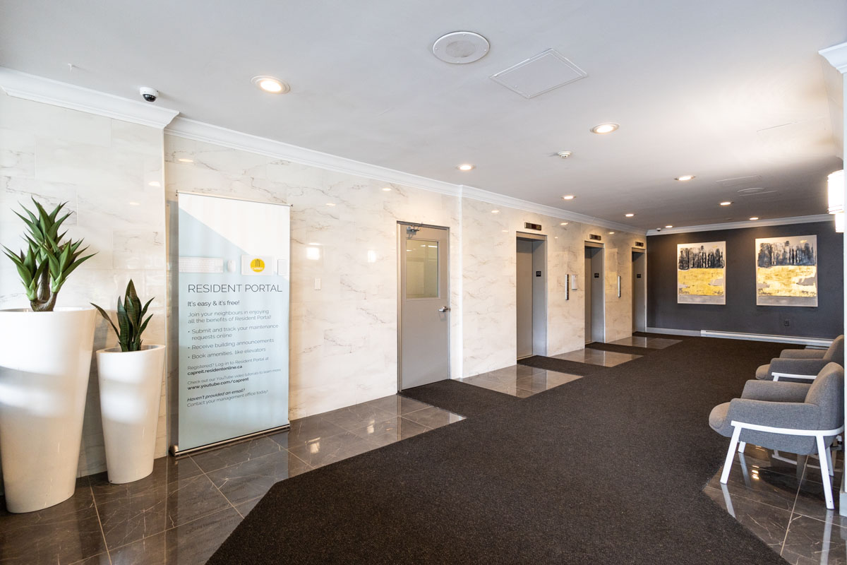 Somerset Place Apartments - Bachelor available at 1030 South Park Street, Halifax 4