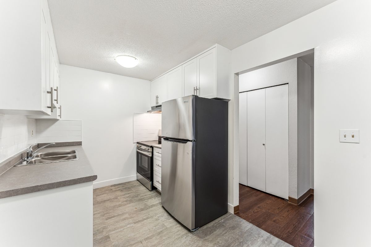 Kamel Point Village Apartments - 2 Bedroom available at 70-76 Dallas Road, Victoria 2