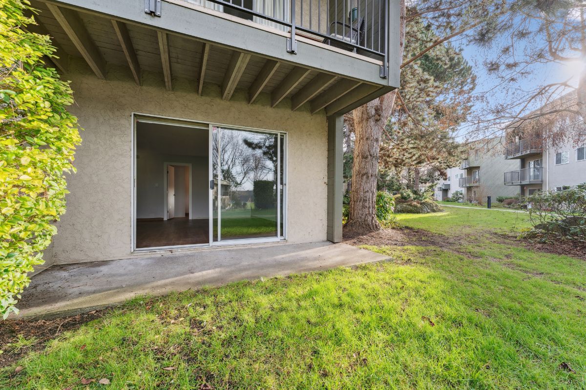 Kamel Point Village Apartments - 2 Bedroom available at 70-76 Dallas Road, Victoria 5