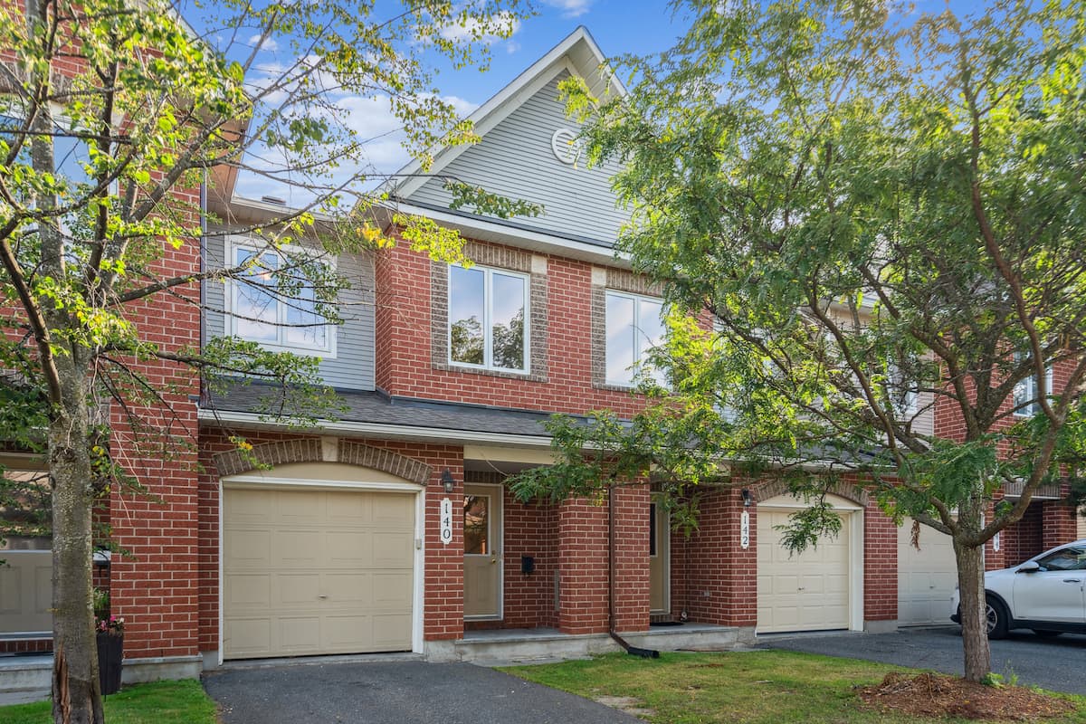Forestview Townhomes - Townhouse (2 bedroom) available at 650 Woodcliffe Private 5