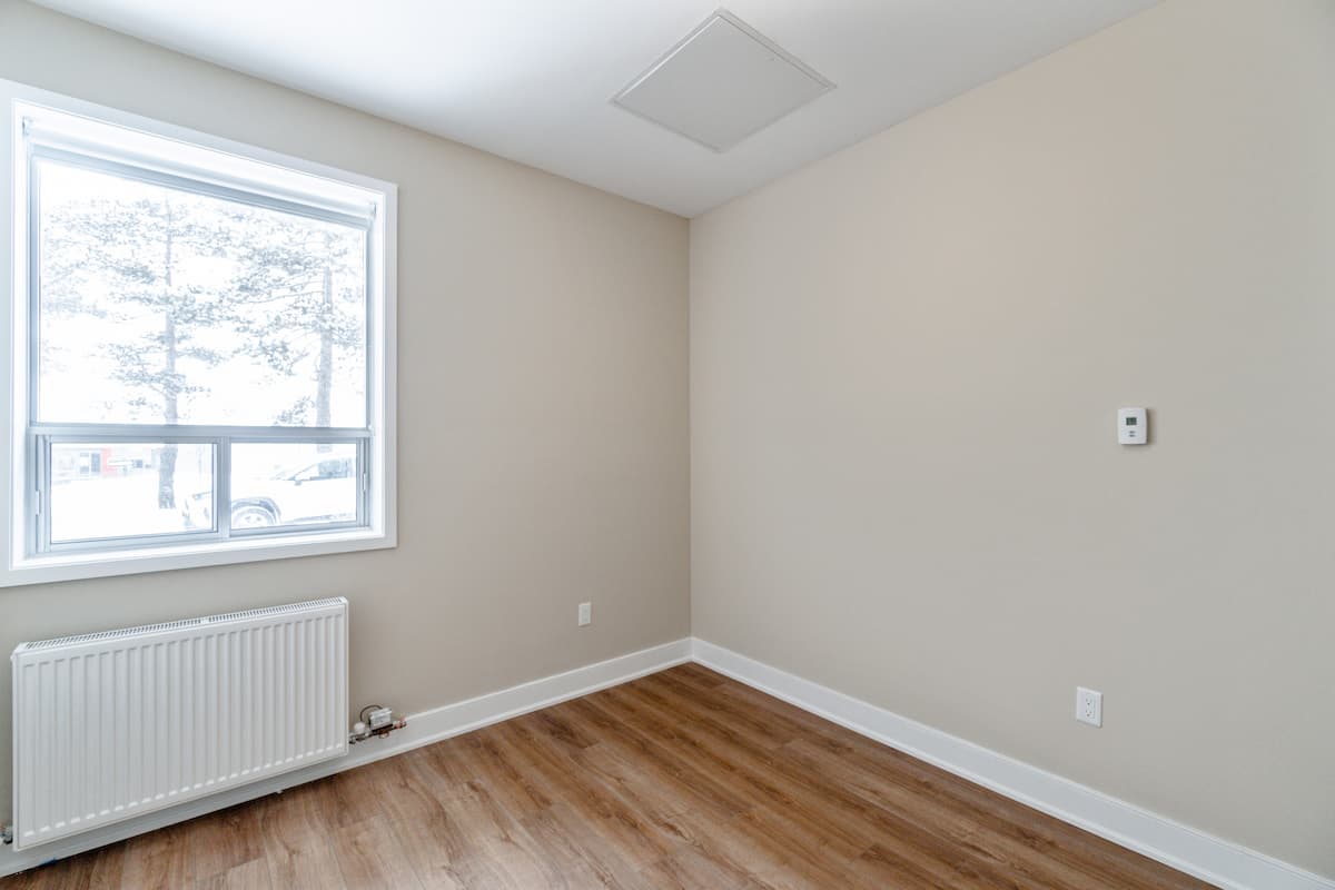 Deerford Road Apartments - 1 Bedroom available at 12 Deerford Road, North York 4