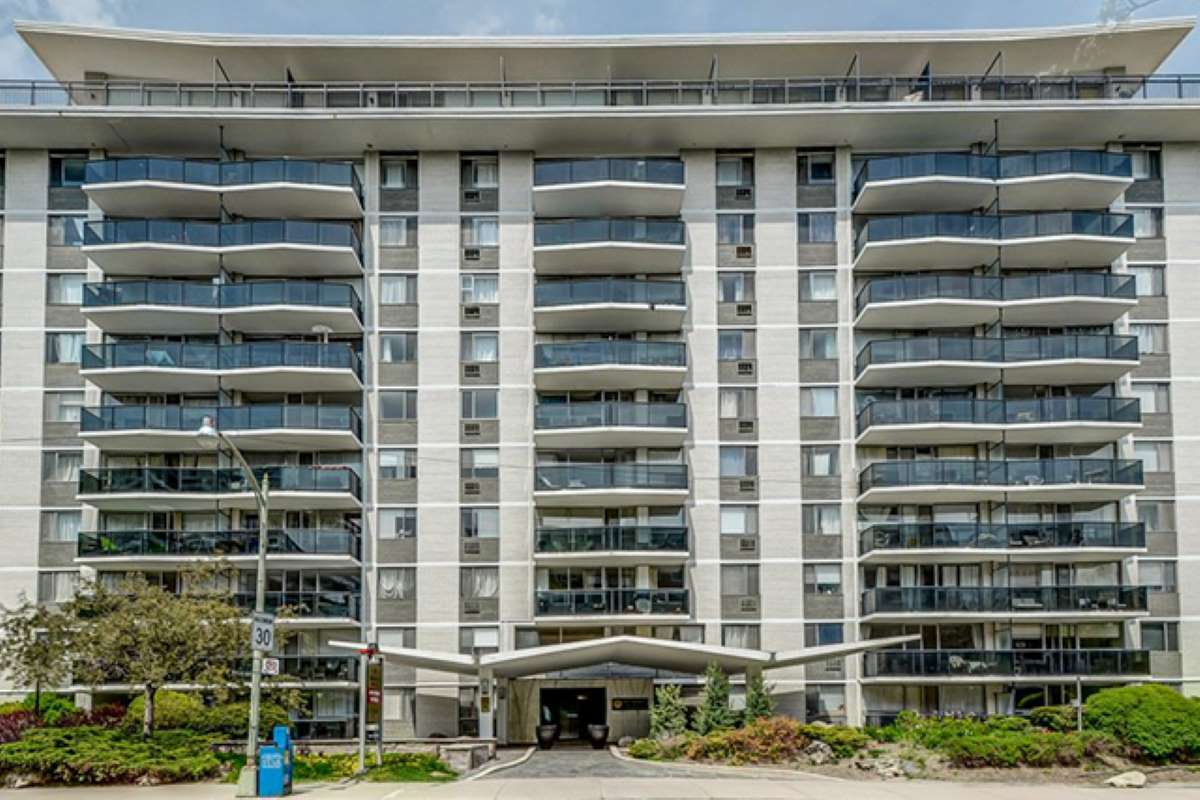 Shallmar Apartments - 2 Bedroom available at 20 Shallmar Boulevard, Toronto 5