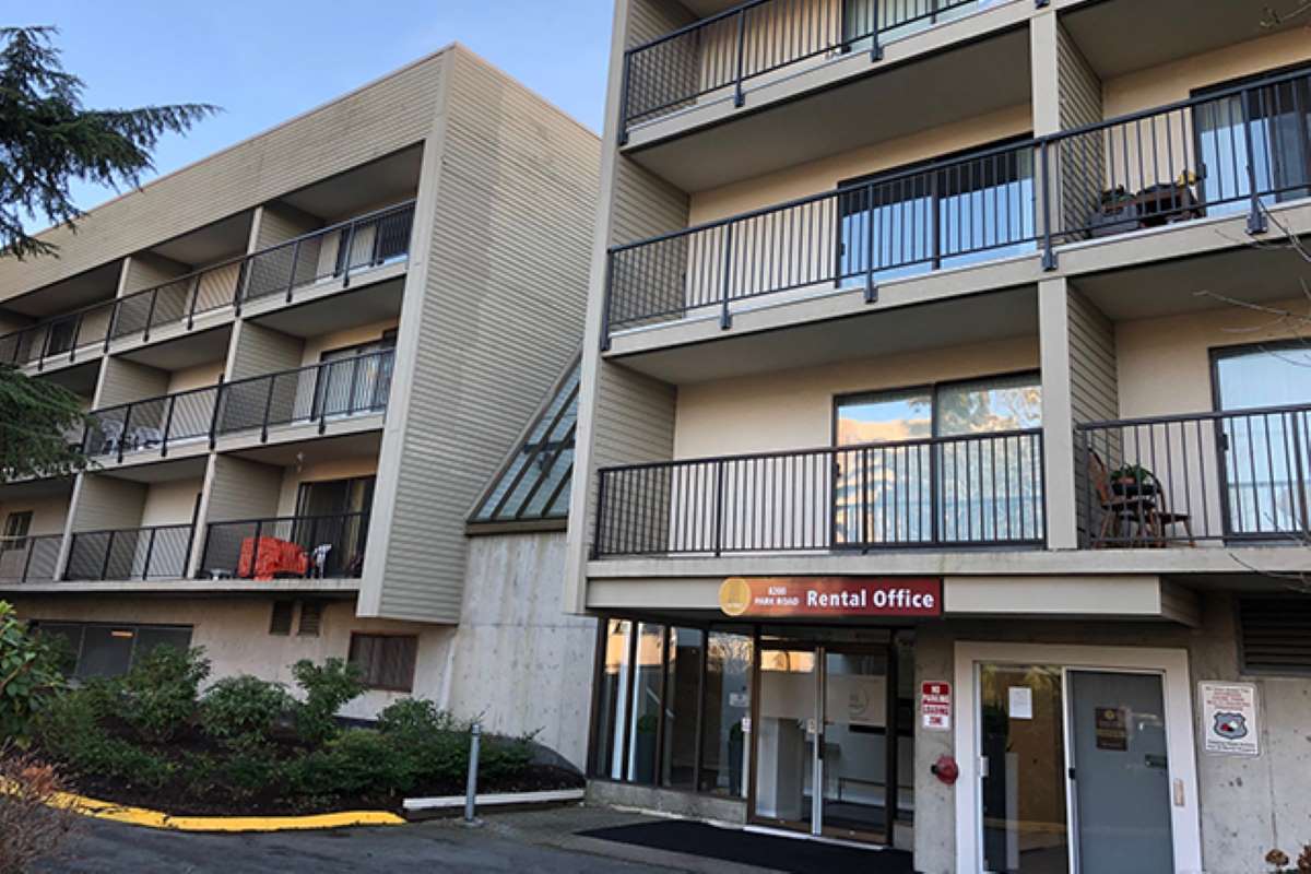 Dolphin Square Apartments - 1 Bedroom available at 8200 Park Road, Richmond 4