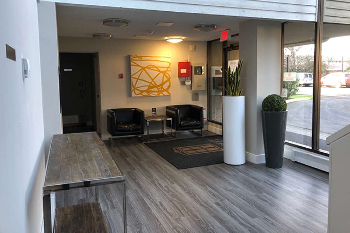 Dolphin Square Apartments - 2 Bedroom available at 8200 Park Road, Richmond 3