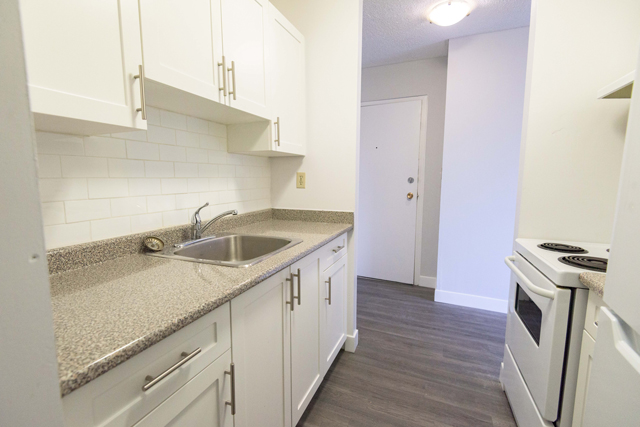 Tara Place Apartments - Bachelor available at 1039 View Street, Victoria 5