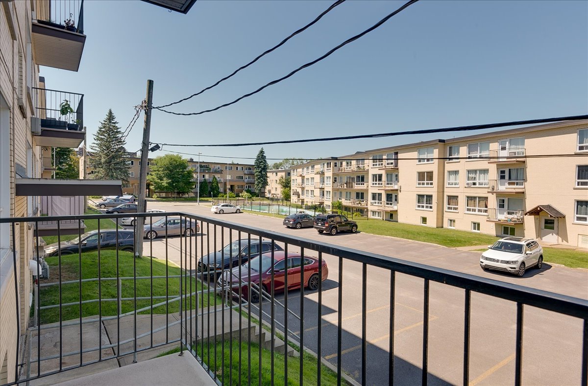 Le Fontainebleau Apartments - 1 Bedroom available at 2415 Chemin Sainte-Foy, Quebec City 3