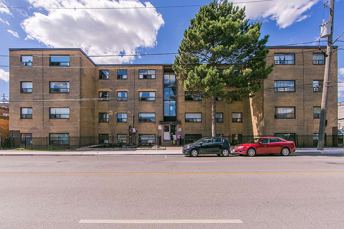 Islington Apartments - 2 Bedroom available at 148 Islington Avenue, Etobicoke 5