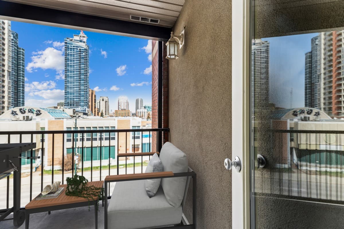 The Carrington - 3 Bedroom available at 1017 - 11 Avenue SW, Calgary 4