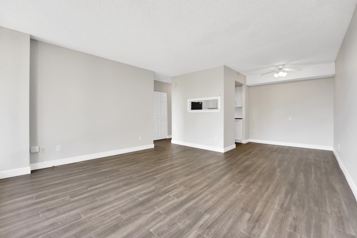 James Bay Square - 2 Bedroom available at 425 Simcoe Street, Victoria 3
