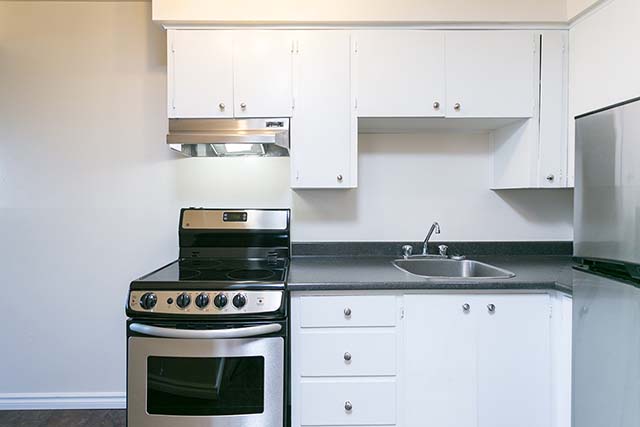 The Laurels Apartments - 1 Bedroom available at 910 St. Andrews Street, New Westminster 3