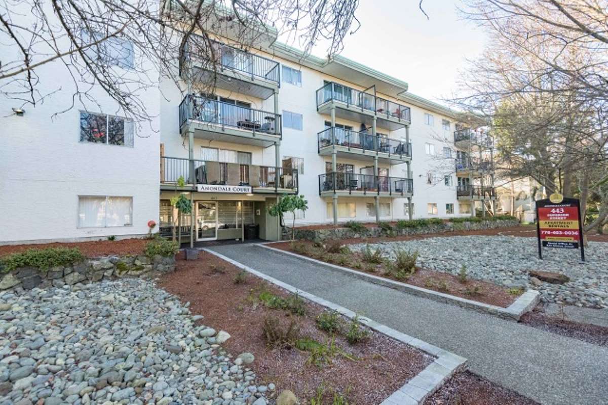 Anondale Court - 1 Bedroom available at 443 Superior Street, Victoria