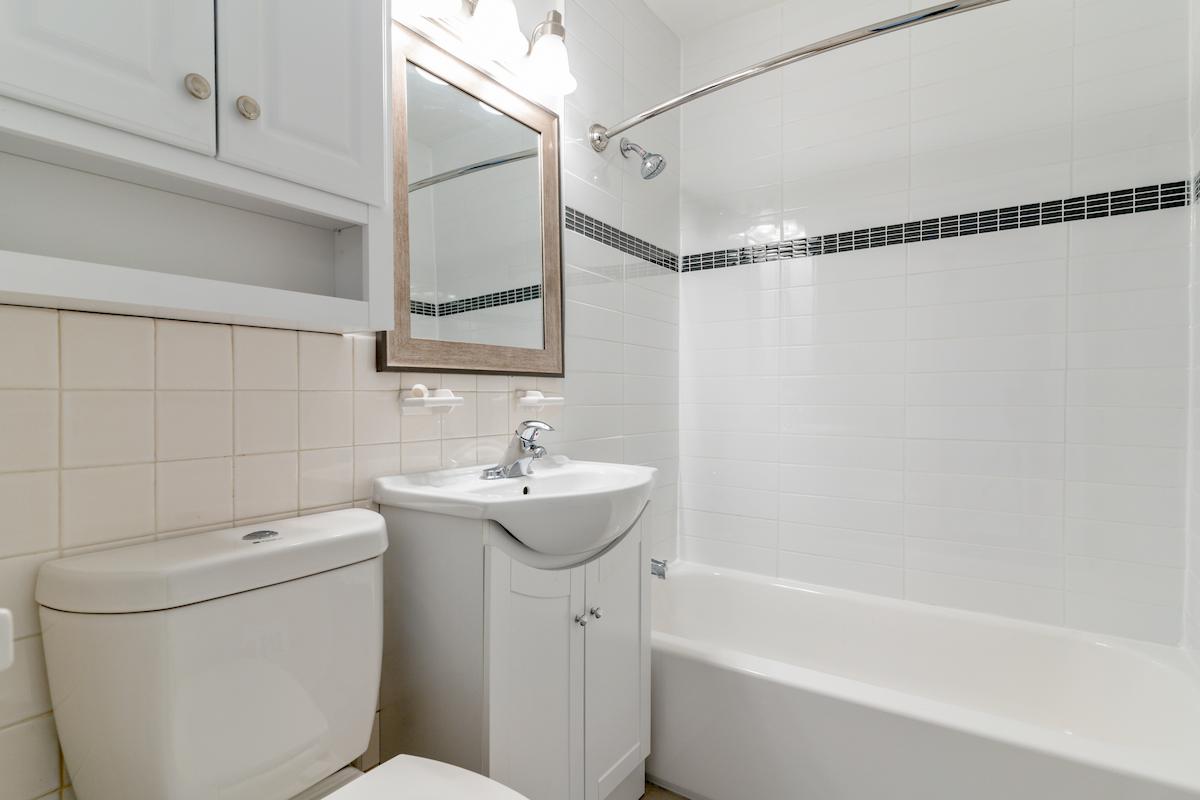 Sheppard Manor Apartments - 1 Bedroom available at 11 Dervock Crescent, 75 Talara Drive 4