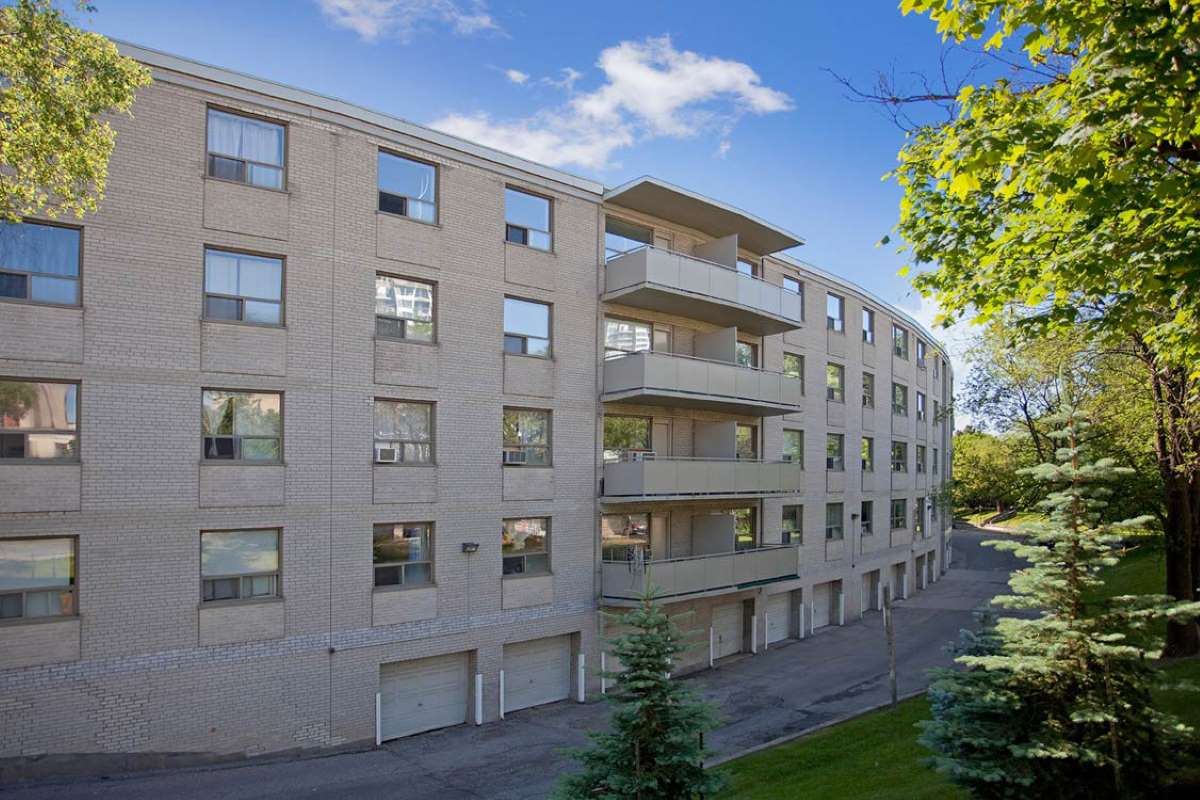Sheppard Manor Apartments - 1 Bedroom available at 11 Dervock Crescent, 75 Talara Drive 2